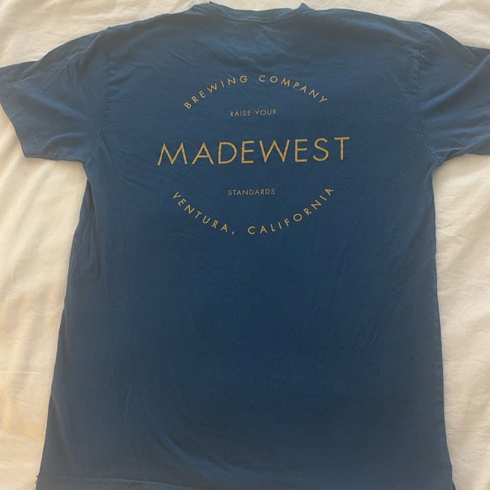 VENTURA CALIFORNIA MADEWEST Brewing Company Official Shirt-Small🍻 Ventura Beach
